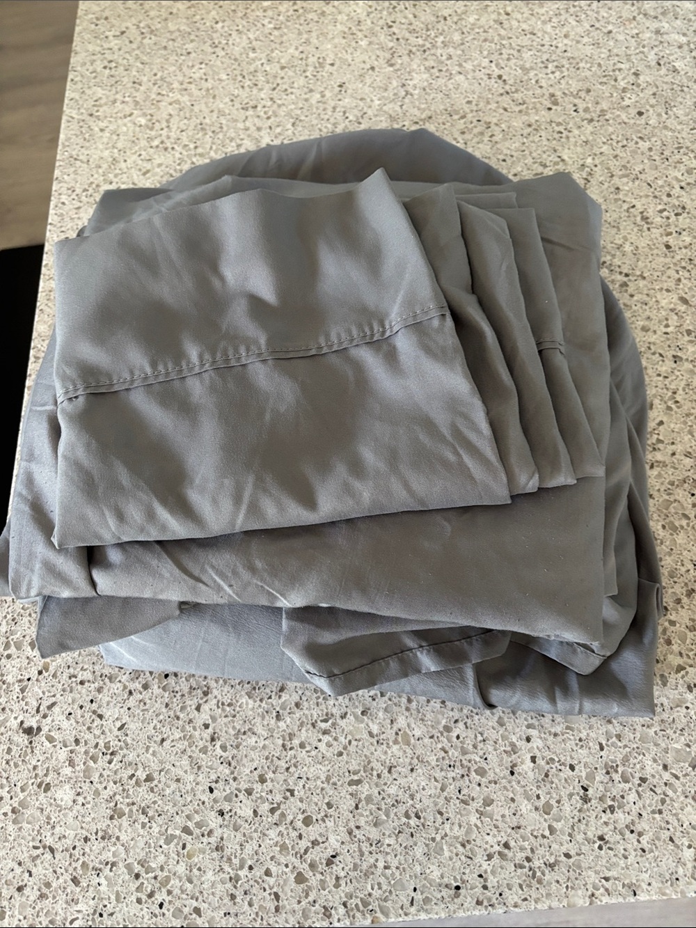 Amazon 3 piece bed sheet for dorm room beds queen in grey